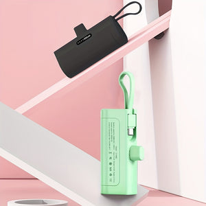 Chargez votre téléphone en toute simplicité avec notre minichargeur portable  !